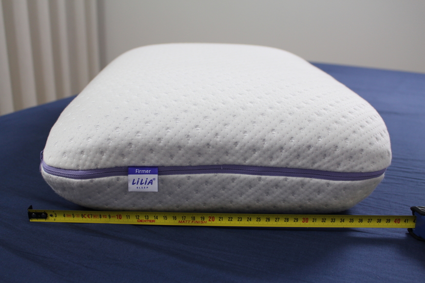 De breedte van de Forever Pillow